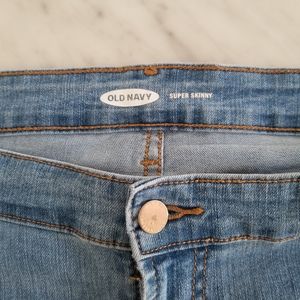 Old Navy Super Skinny Jeans (16)